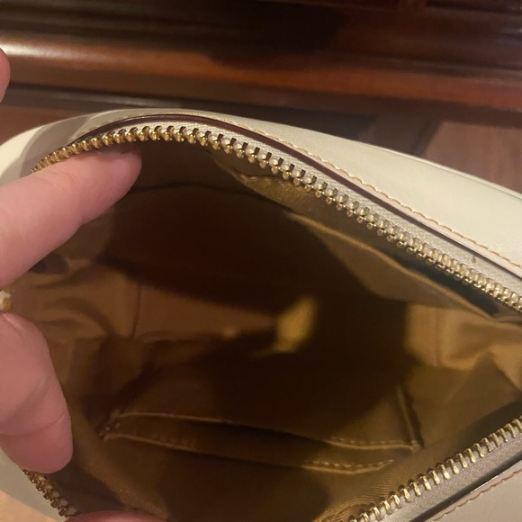 Coach crossbody - Picture 3 of 4